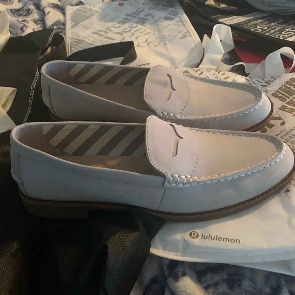 🌊Sperry Penny Loafers